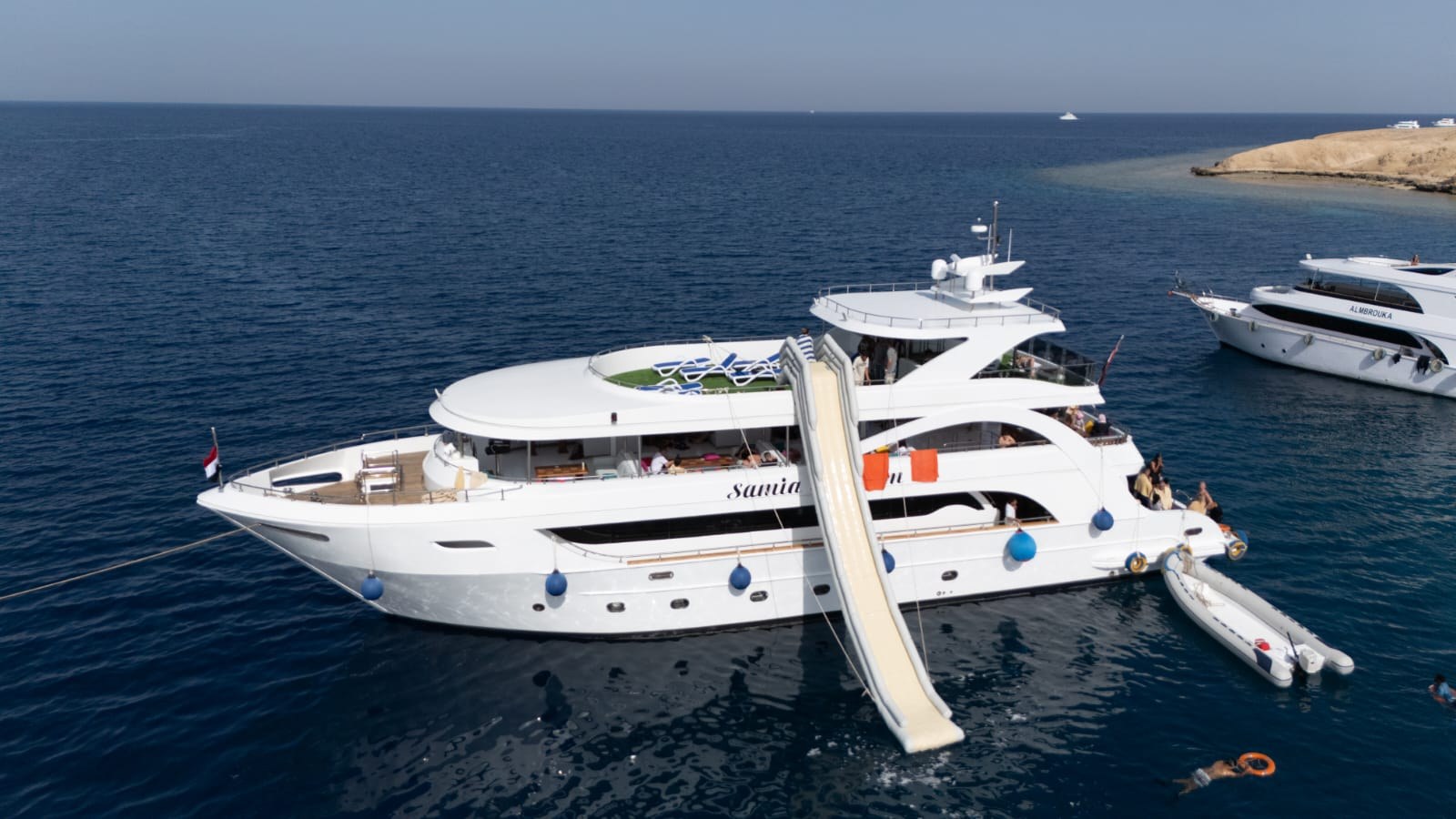Samia Premium Luxury VIP Yacht – White Island & Ras Mohammed